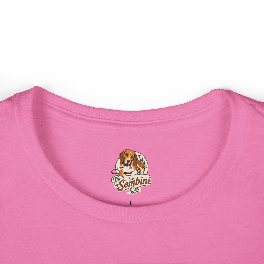 "Freedom Found" - Retro Professional Escape Artist Beagle Graphic Women's Tee