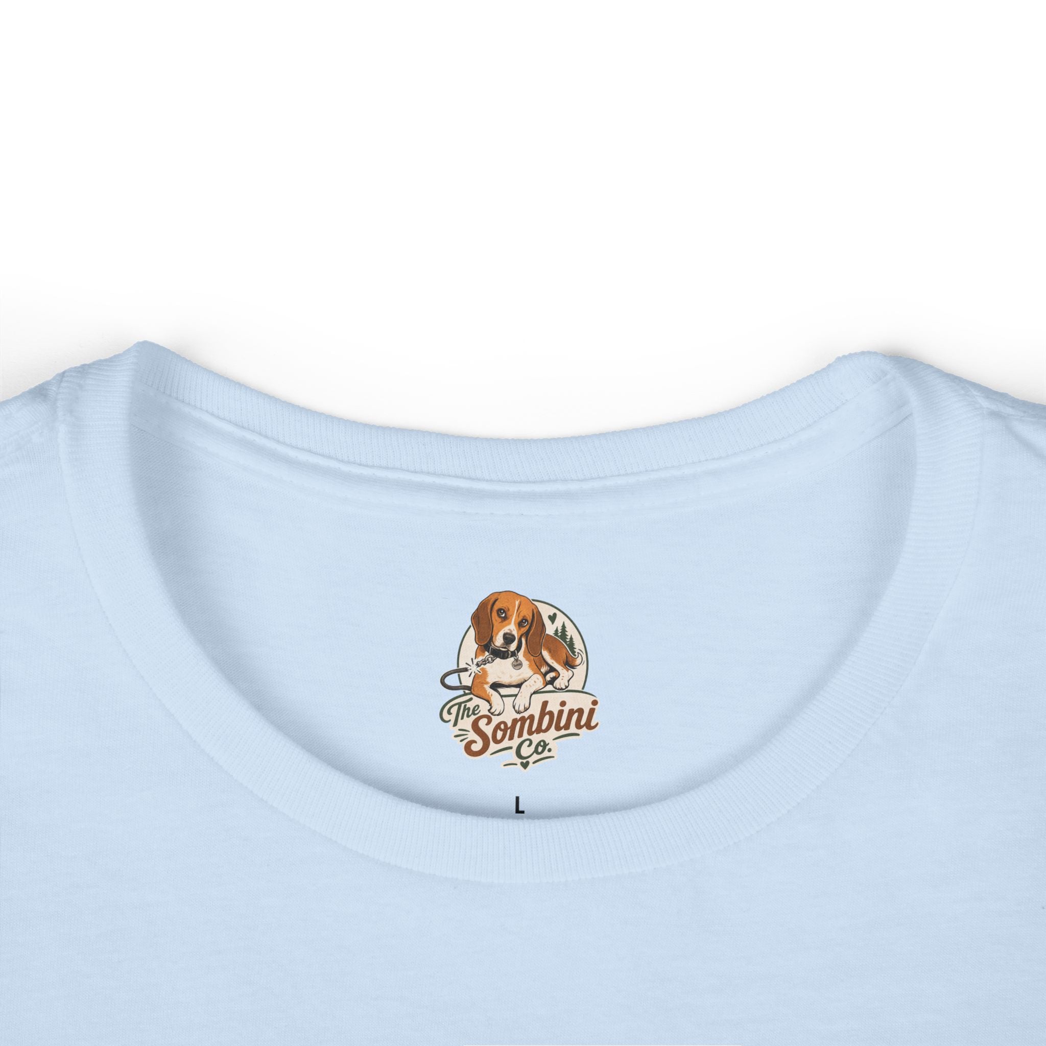 "Freedom Found" - Retro Professional Escape Artist Beagle Graphic Women's Tee