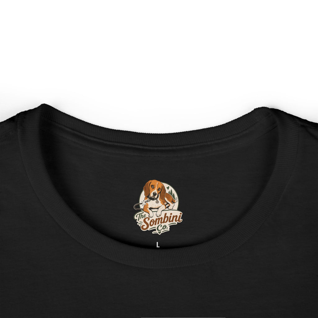"Freedom Found" - Retro Professional Escape Artist Beagle Graphic Women's Tee