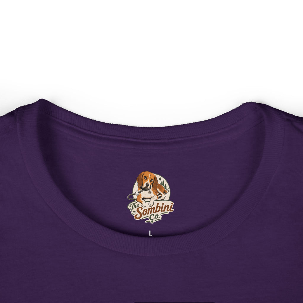 "Freedom Found" - Retro Professional Escape Artist Beagle Graphic Women's Tee
