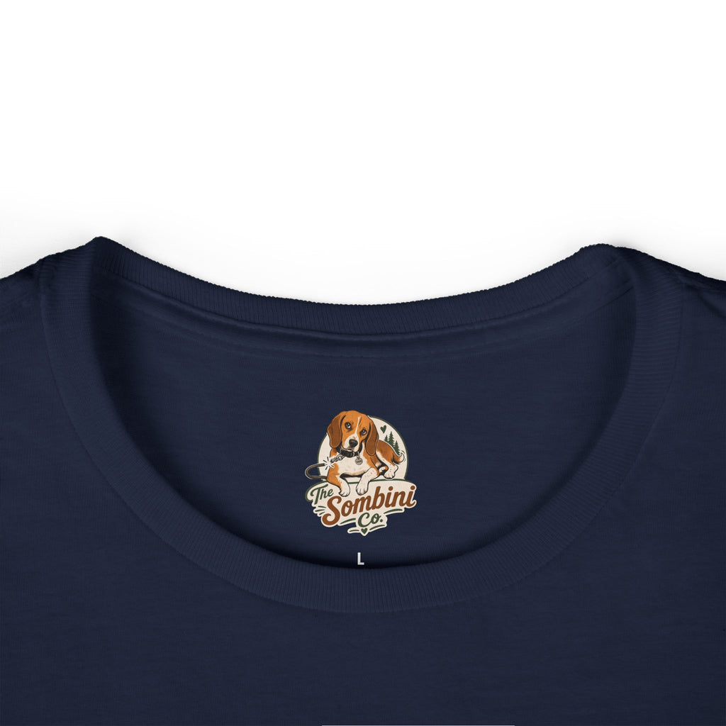 "Freedom Found" - Retro Professional Escape Artist Beagle Graphic Women's Tee